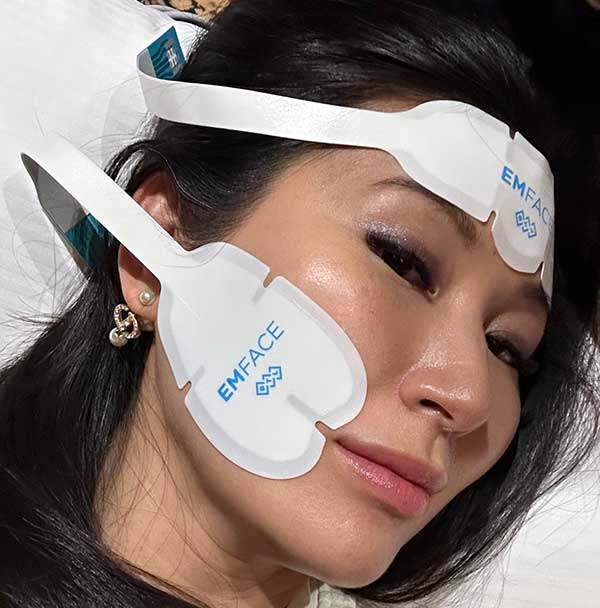 EMFACE: Less wrinkles, more lift